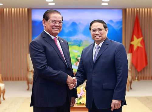 Thủ tướng Chính phủ Phạm Minh Chính tiếp Phó thủ tướng Campuchia Samdech Krolahom Sar Kheng